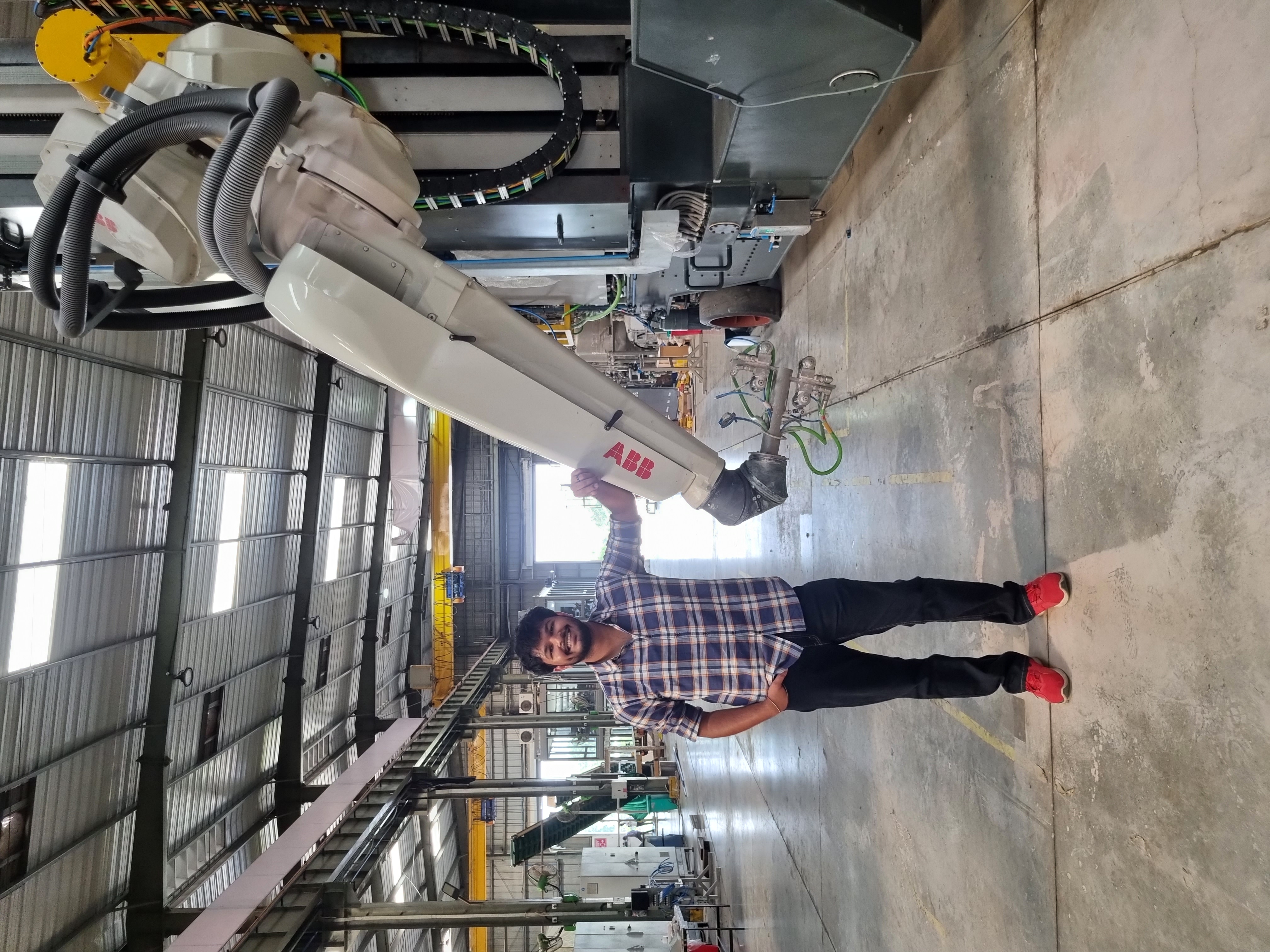 ABB dual-arm gantry: wind turbine blade painting POC